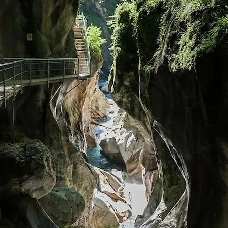 O'leman Avec Sauna Inclus 公寓 *